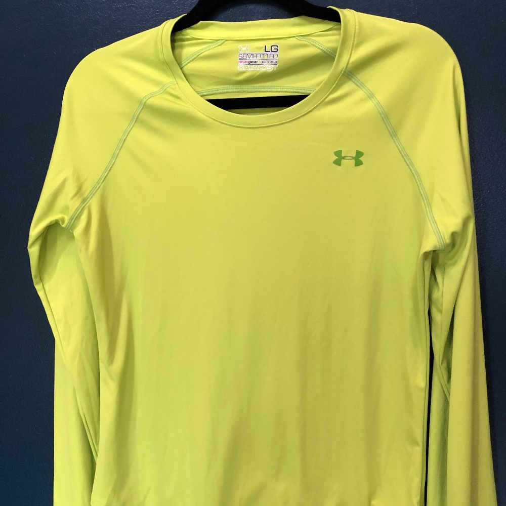 Woman’s Active Wear Top